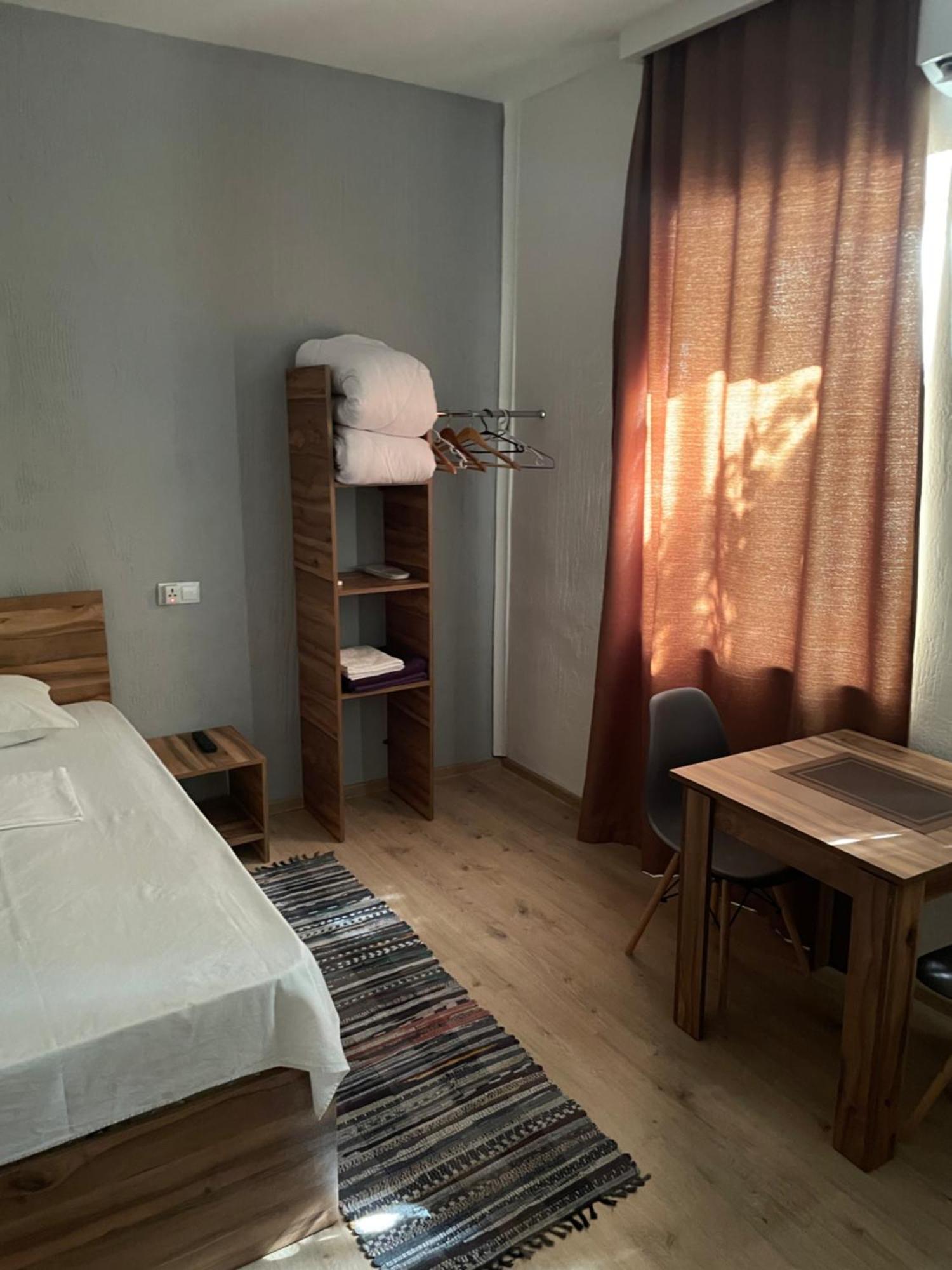 Apartment In The City Center With The Garden Erivan Dış mekan fotoğraf